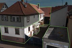 Begehrte Altstadtlage - 2 Wohneinheiten + Ladenfläche & Scheunenanteil mit Entwicklungspotenzial – Die vollständige Adresse der Immobilie erhältst du vom Anbieter., 63128 Dietzenbach – Vorschaubild 2