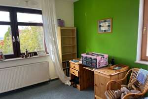 Familienfreundliche Doppelhaushälfte mit Garten in ruhiger Lage von Göttingen-Nikolausberg – Die vollständige Adresse der Immobilie erhältst du vom Anbieter., 37077 Nikolausberg, Göttingen – Vorschaubild 7