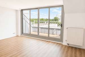 Lichtdurchflutete 3-Zimmer-Dachgeschosswohnung mit zwei Balkonen in Saarbrücken – Koßmannstraße 42, 42a, 66119 Sankt Arnual, Saarbrücken – Vorschaubild 2