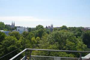 Wohnen mit Weitblick
Dachgeschoss-Galeriewohnung an der Pegnitz,
Balkon, Patio + 360°-Dachterrasse – Großweidenmühlstraße 1, 90419 Sankt Johannis, Nürnberg – Vorschaubild 61