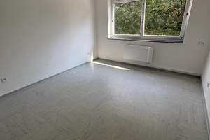 Attraktive 3-Zimmer-Wohnung in Köln – Bezugsfrei und vielseitig nutzbar – Die vollständige Adresse der Immobilie erhältst du vom Anbieter., 51063 Mülheim (Ortsteil), Köln – Vorschaubild 2