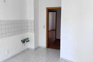 Helle 3-Zimmer-Wohnung mit Balkon und Stellplatz in ruhiger Lage – Richard-Wagner-Str. 4, 9119 Chemnitz – Vorschaubild 7