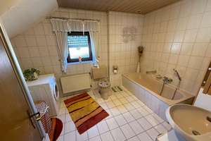 Freundliches und gepflegtes 4-Zimmer-Einfamilienhaus mit EBK in Lorsch – Friedrich-Ebert-Str. 13a, 64653 Lorsch – Vorschaubild 12