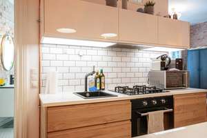 ***Altbauwohnung + Dachrohling - bezugsfrei, möbliert, ruhig*** – Libauer Straße 23, 10245 Friedrichshain, Berlin – Vorschaubild 5