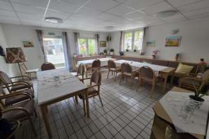 Zentrale, lichtdurchflutete Wohnung im Betreuten Wohnen (seniorengerecht) – Hauptstr. 109, 69214 Eppelheim – Vorschaubild 9