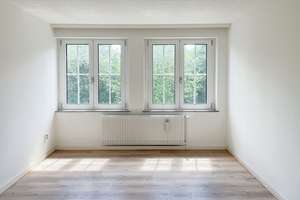 Renovierte 3-Zimmer-Eigentumswohnung im Herzen von Bielefeld! – Die vollständige Adresse der Immobilie erhältst du vom Anbieter., 33602 Mitte, Bielefeld – Vorschaubild 2