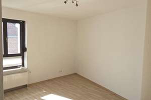 Moderne 2 Zimmerwohnung mit Küche in guter Lage Bettrath – Hovener Straße 92, 41066 Bettrath-Hoven, Mönchengladbach – Vorschaubild 2