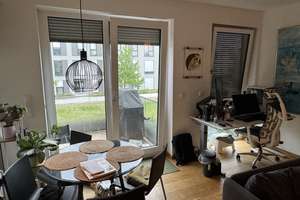 Möblierte 2-Zimmer-Wohnung mit Balkon · Furnished 2-room apartment with balcony – Sammy-Drechsel-Straße 27, 81737 Altperlach, München – Vorschaubild 12