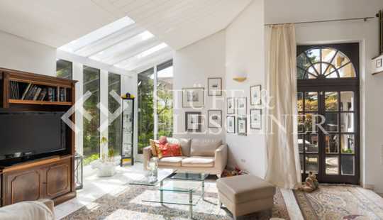 Bild von Freistehendes Traumhaus mit Einliegerwohnung in ruhiger, familienfreundlicher Lage!
