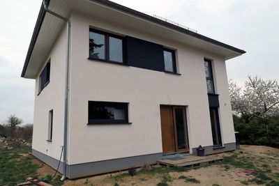 EINFAMILIENHAUS IN RUHIGER WOHNLAGE MIT WEITBLICK IN WERNEUCHEN!!!