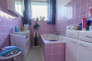 Geräumiges Einfamilienhaus mit Garten in Bad Kreuznach / OT Ebernburg – 55583 Bad Münster am Stein-Ebernburg – Vorschaubild 9