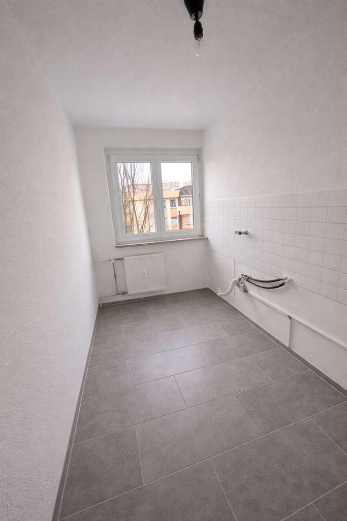 Immobilie in Waren (Müritz) - Perfekt für Eigennutzer oder Kapitalanleger - 3-Zimmer-Wohnung mit Seeblick - Bild 4