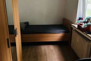 Ruhige 3 Zimmer EG-Wohnung mit Terrasse in Bonn – Küche und Möbel 3.000 € Festpreis – Die vollständige Adresse der Immobilie erhältst du vom Anbieter., 53121 Endenich, Bonn – Vorschaubild 11