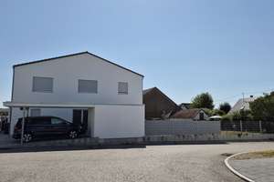 Viel Platz in Hermaringen: Einfamilienhaus mit 135 m² Wohnfläche – Die vollständige Adresse der Immobilie erhältst du vom Anbieter., 89568 Hermaringen – Vorschaubild 3