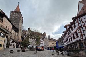 CITYWOHNEN ** gepflegte, lichtdurchflutete 3-Zi-DG-Wohnung im HISTORISCHEN BURGVIERTEL** – Radbrunnengasse 3, 90403 Altstadt, St. Sebald, Nürnberg – Vorschaubild 19