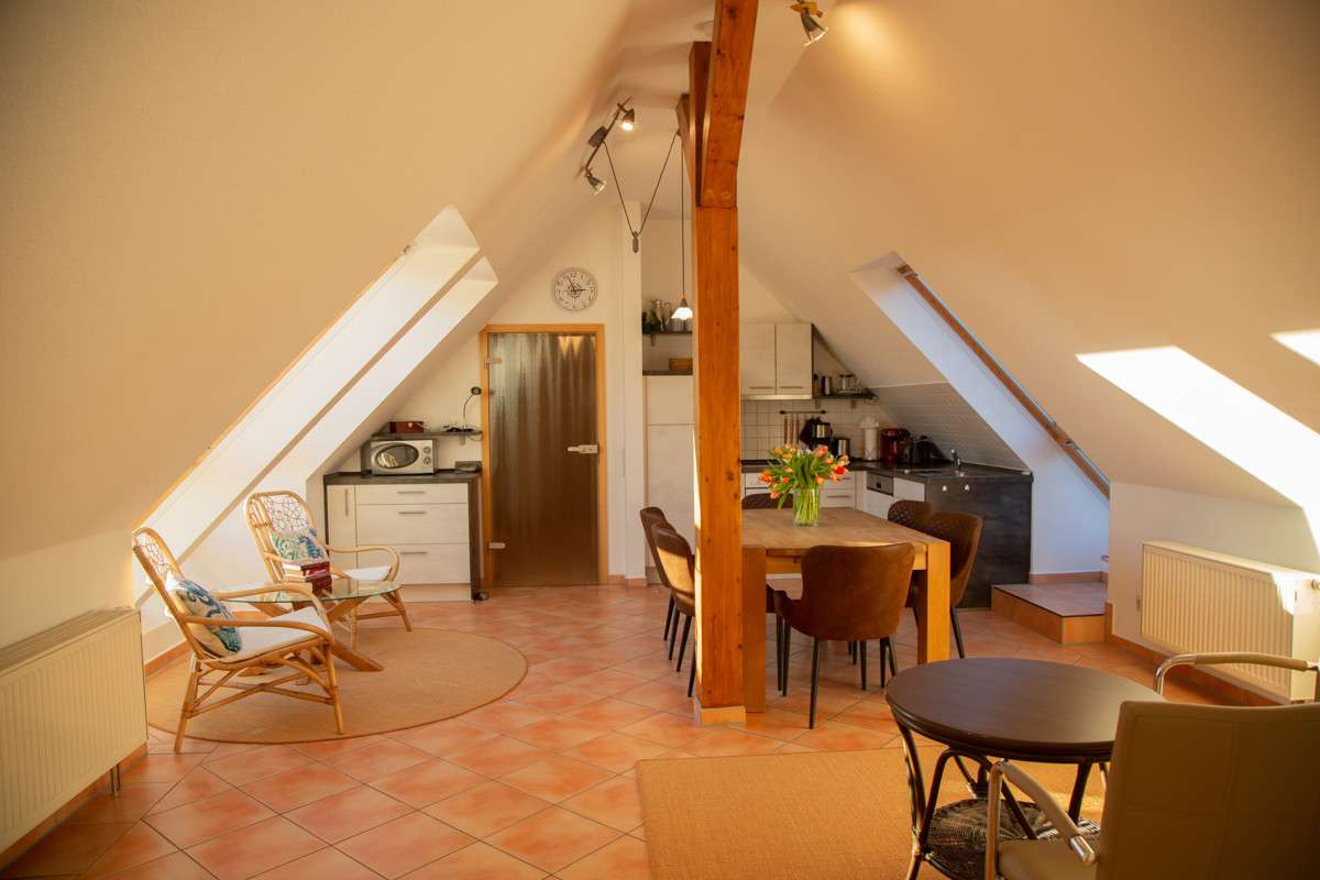 Immobilie in Göhren - Lichtdurchflutet, hell & großzügig - 4 Zimmer Wohnung mit Meerblick - Bild 0