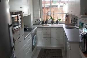Exklusive  3,5-Zimmer Wohnung, Kamin & Whirlpool, Garten, möbliert/teilmöbliert in Hamburg/Neuland – Die vollständige Adresse der Immobilie erhältst du vom Anbieter., 21079 Neuland, Hamburg – Vorschaubild 11