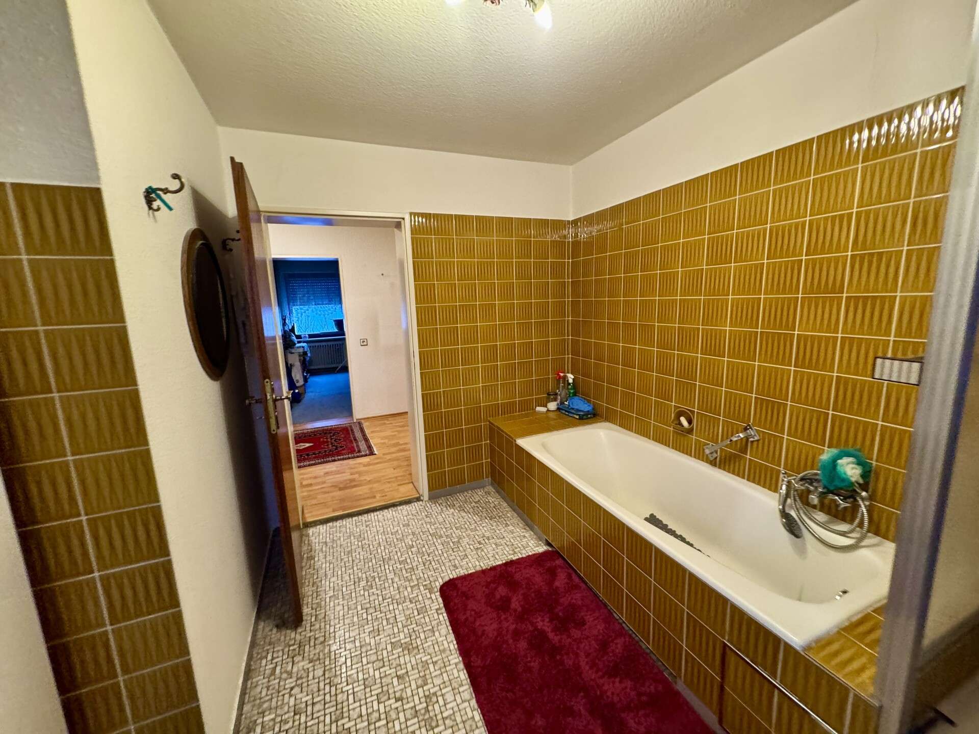 Immobilie in Peißenberg - Wohn-/Geschäftshaus auf großem Grund! - Bild 0