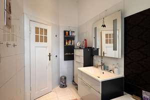 Property thumbnail 42