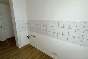 Frisch renovierte 4-Zimmer Wohnung mit Wintergarten in der Südstadt ! – Kleine Düwelstraße 15, 30171 Südstadt, Hannover – Vorschaubild 12