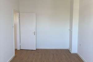 Frisch renovierte 2,5-Zimmer-Altbauwohnung mit Balkon in zentraler Lage von Solingen-Ohligs – Bahnstraße 6, 42697 Ohligs/Aufderhöhe/Merscheid, Solingen – Vorschaubild 5