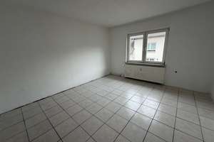 Viel Platz & Potenzial: 2-Zimmer-Wohnung mit zwei zusätzlichen Zimmern im Dachgeschoss – 46149 Schwarze Heide, Oberhausen – Vorschaubild 5