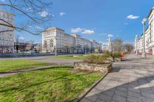 Stalinbau-Ensemble: praktische und helle 2-Zimmer-Wohnung direkt auf der Frankfurter Allee – Die vollständige Adresse der Immobilie erhältst du vom Anbieter., 10247 Friedrichshain, Berlin – Vorschaubild 11