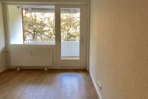 Gepflegte 3-Zimmer-Wohnung mit Balkon, in Weststadt Osnabrück – Ernst-Sievers-Straße 13, 49078 Weststadt, Osnabrück – Vorschaubild 5