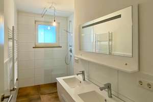Stilvoll renovierte 4-Zimmer-Wohnung mit Garten – Die vollständige Adresse der Immobilie erhältst du vom Anbieter., 81549 Südgiesing, München – Vorschaubild 13