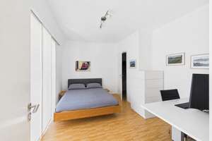 Sanierter Altbau - hell und zentral: 3,5-Zimmer-Wohnung mit Balkon in Pempelfort – Die vollständige Adresse der Immobilie erhältst du vom Anbieter., 40479 Pempelfort, Düsseldorf – Vorschaubild 13
