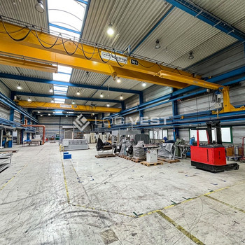 Hervorragend nutzbare Produktionsfläche mit Krananlage nahe der A4