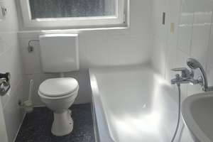 VON PRIVAT: Bungalow mit 3 SZ und Wintergarten in Ffm.-Hausen kurzfristig zu vermieten!! – 60488 Hausen, Frankfurt am Main – Vorschaubild 14
