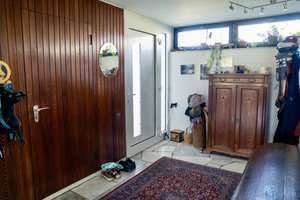 Freistehendes Architektenhaus in wunderschöner Lage mit großem Garten & Doppelgarage in SG-Gräfrath – Die vollständige Adresse der Immobilie erhältst du vom Anbieter., 42653 Gräfrath, Solingen – Vorschaubild 6