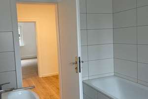 Sehr schön sanierte Wohnung mit Parkettböden und Wohnküche in stilvollem Altbau! – 68169 Neckarstadt-West, Mannheim – Vorschaubild 5