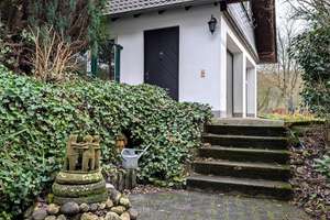 FACHWERKHAUS AUF GROßEM GRUNDSTÜCK - WUPPERBLICK !!! – Die vollständige Adresse der Immobilie erhältst du vom Anbieter., 42657 Burg/Höhscheid, Solingen – Vorschaubild 12