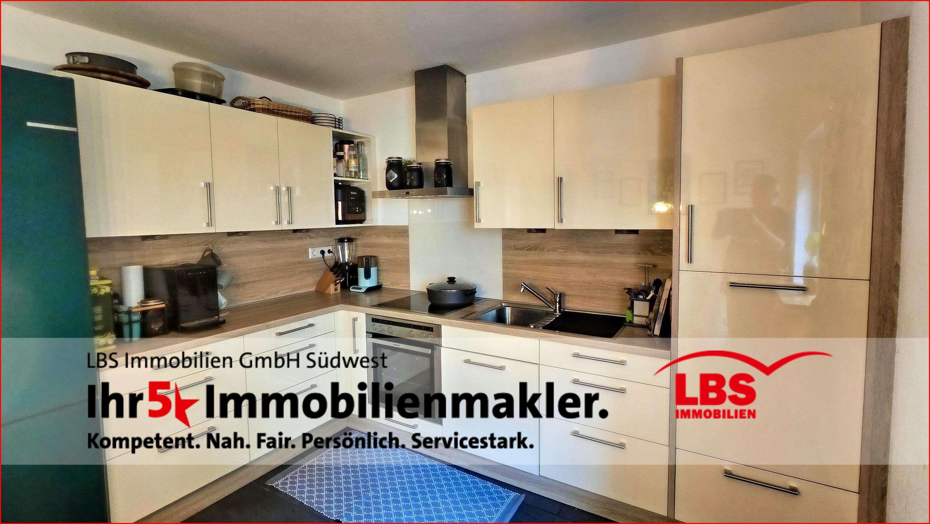 Immobilie in Straubenhardt - 3 Familienhaus in Straubenhardt-Feldrennach - Bild 0