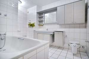 Exklusive 3-Zimmer-Wohnung mit viel Raum  – Niederrheinstraße 14, 40474 Stockum, Düsseldorf – Vorschaubild 10