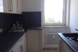Geschmackvolle 3-Raum-Wohnung mit Balkon und EBK in München Perlach – Kar-Marx-Ring 94, 81735 Neuperlach, München – Vorschaubild 17