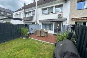 Gepflegtes Reihenhaus mit Garten und Garage – Ihr neues Zuhause in Lippstadt – Die vollständige Adresse der Immobilie erhältst du vom Anbieter., 59557 Lippstadt – Vorschaubild 3