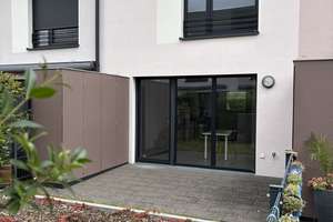 Besichtigung Samstag 15.08.26  von 10-11 Uhr Reihenhaus in sehr schöner Lage, noch nie bewohnt