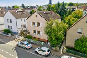 "Ansprechendes 2-Familien-Haus auf einem schönen Grundstück in ruhiger und zentraler Lage!" – Mainz-Bingen (Kreis) – Vorschaubild 2