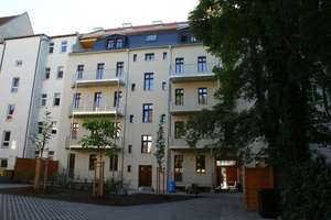 ++ BEZUGSFREI // großer Balkon // Fußbodenheizung +