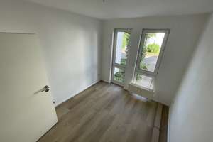 Schöne 3-Zi.- EG-Whg, EBK, TG Stellplatz vom Eigentümer Oldenburg – Die vollständige Adresse der Immobilie erhältst du vom Anbieter., 26135 Osternburg, Oldenburg (Oldenburg) – Vorschaubild 4