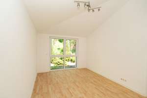 Attraktive DHH mit spektakulärem Fernblick in bester Hanglage in Weil der Stadt – Die vollständige Adresse der Immobilie erhältst du vom Anbieter., 71263 Weil der Stadt – Vorschaubild 17