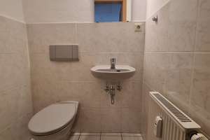 Lichtdurchflutete 2-Zimmer-Dachgeschosswohnung in schönster Lage von Bad Wilhelmshöhe – Krähhahnstraße 9d, 34131 Bad Wilhelmshöhe, Kassel – Vorschaubild 11