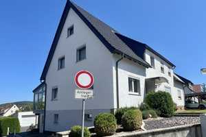 Tadelloses Einfamilien-Doppelhaus mit allem was dazu gehört in bester Lage von Lauterbach – Vogelsbergkreis – Vorschaubild 1