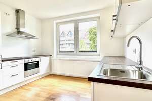 Helle 3-Zimmerwohnung am Rhein mit Tiefgarage & Lift – 40474 Golzheim, Düsseldorf – Vorschaubild 21