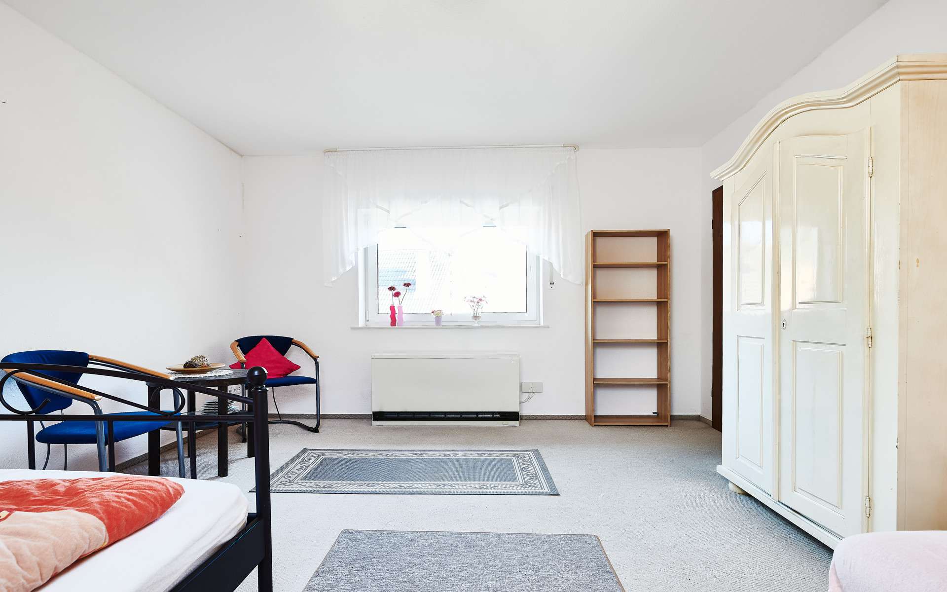 Immobilie in Barntrup - Kaufpreisreduzierung! Großzügiges, gepflegtes Ein- oder Mehrfamilienhaus in toller Lage in Sonneborn - Bild 1