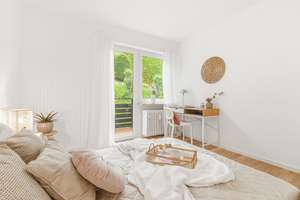 Sanierte 3,5 Zimmer Wohnung mit zwei Balkonen und Stellplatz – Mirabellenstraße 74, 70329 Obertürkheim (Ortsteil), Stuttgart – Vorschaubild 5