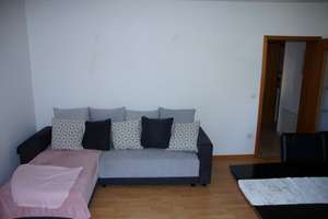 Ruhige 2 ZKB Feldrandlage – Neulinger Straße 3, 75228 Ispringen – Vorschaubild 2